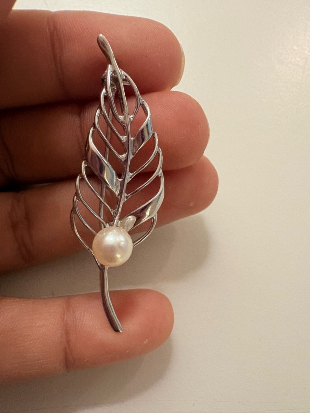 Vintage Silver feather and pearl Brooch